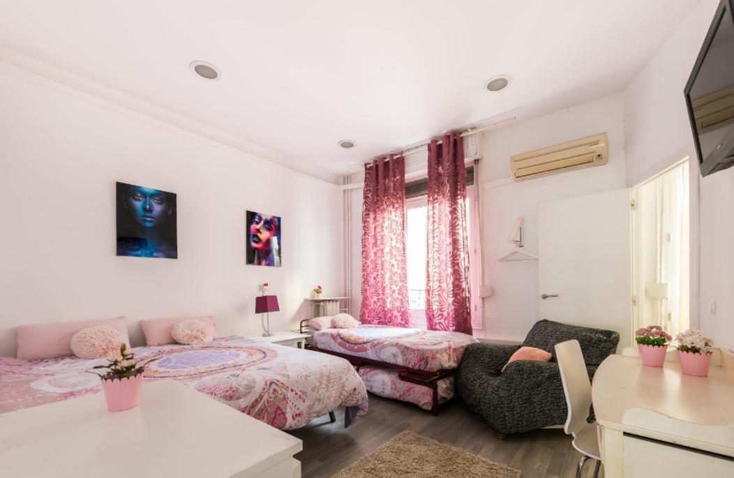 M&F 7 Rooms/7 Bathrooms Over Gran Via Madrid Ngoại thất bức ảnh