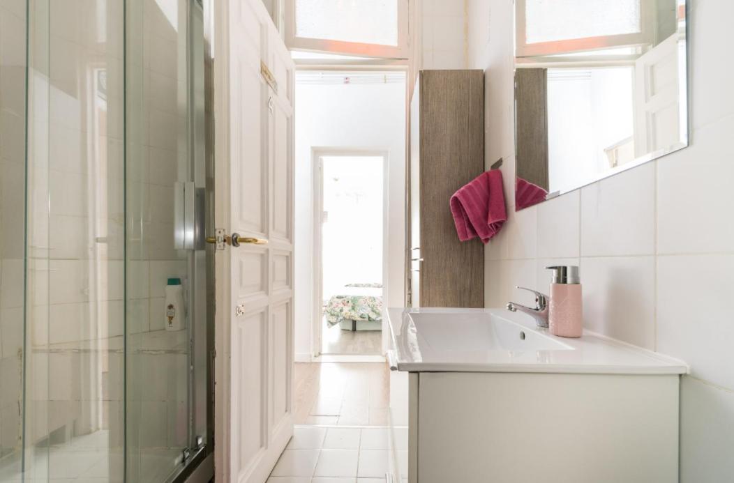 M&F 7 Rooms/7 Bathrooms Over Gran Via Madrid Ngoại thất bức ảnh