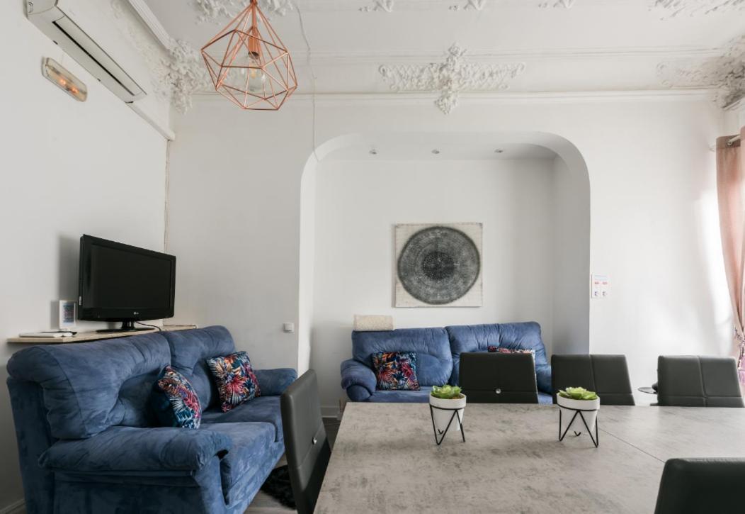 M&F 7 Rooms/7 Bathrooms Over Gran Via Madrid Ngoại thất bức ảnh