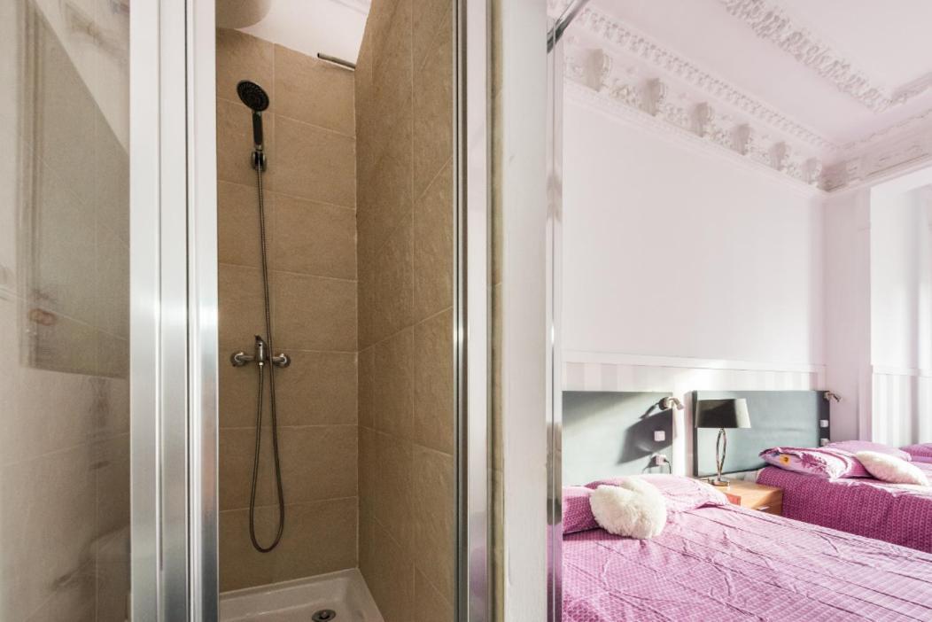M&F 7 Rooms/7 Bathrooms Over Gran Via Madrid Ngoại thất bức ảnh