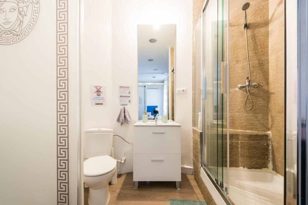 M&F 7 Rooms/7 Bathrooms Over Gran Via Madrid Ngoại thất bức ảnh